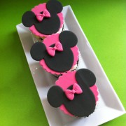  Cupcakes Minnie Mouse