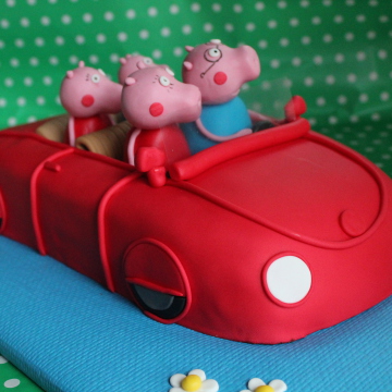 Tarta coche 3D PeppaPig, Tartas personalizadas madrid, Tartas decoradas madrid, tartas fondant madrid, thecakeproject, Reposteria Creativa, tartas infantiles, tartas cumpleaños,