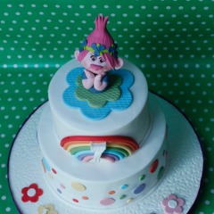 Tarta Trolls, tartas decoradas madrid, tartas fondant madrid, tartas personalizadas madrid