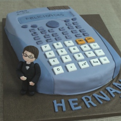  tartas personalizadas madrid, tartas decoradas madrid, tartas fondant madrid, tartas cumpleaños, Tarta calculadora Casio