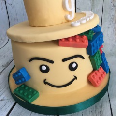 Tartas personalizadas madrid, tartas decoradas madrid, tartas fondant madrid, tarta Lego, tarta cumpleaños, tartas infantiles
