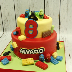 Tarta Lego Ninja, tarta fondant, tartas personalizadas madrid, tartas decoradas madrid, tartas personalizadas madrid, tartas infantiles