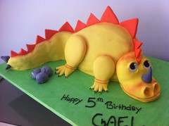Tarta Dinosaurio, Tartas personalizadas madrid, tartas fondant madrid, tartas decoradas madrid,